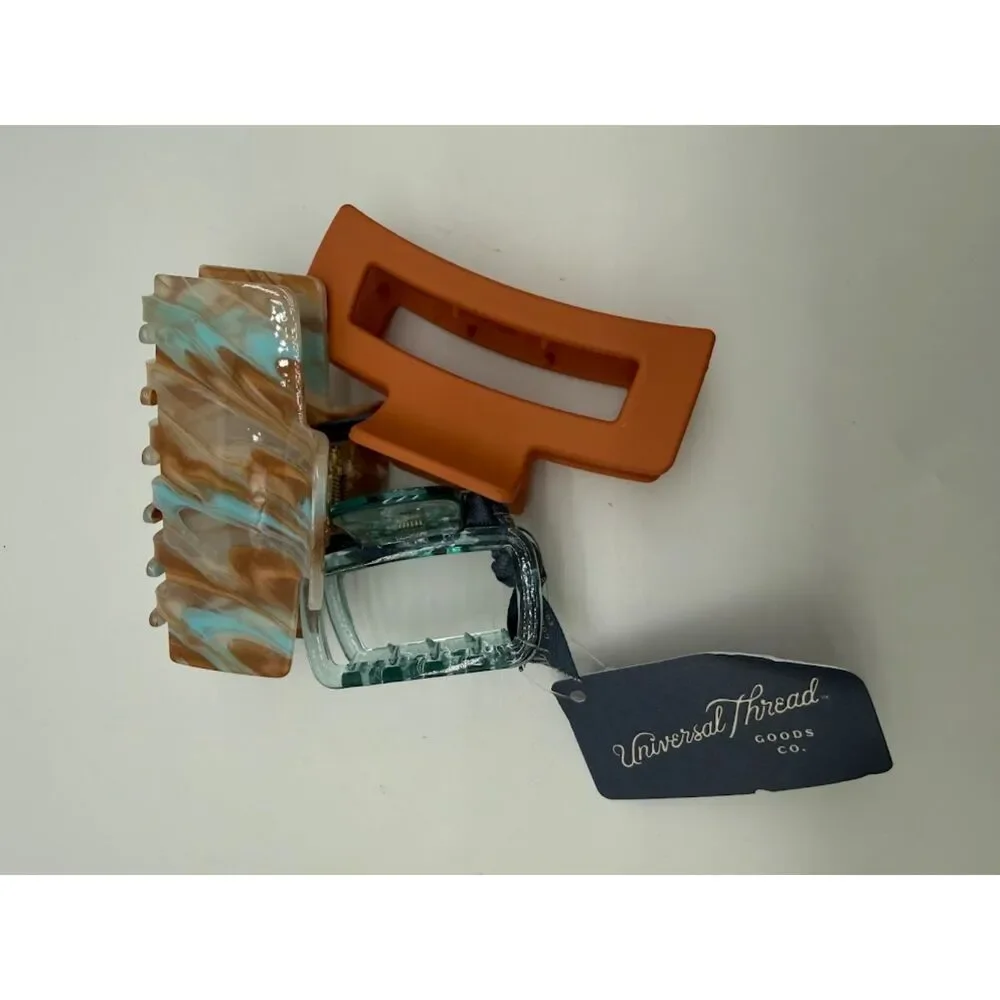 set of hair claw clips